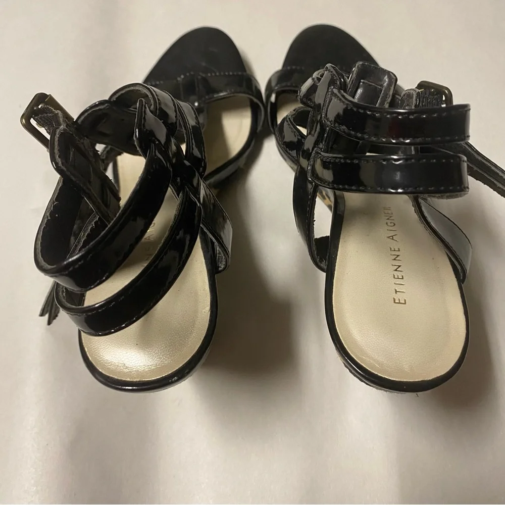 Etienne Aigner Women’s Wedge Sandals Size 6 Animal Print T-strap Buckles